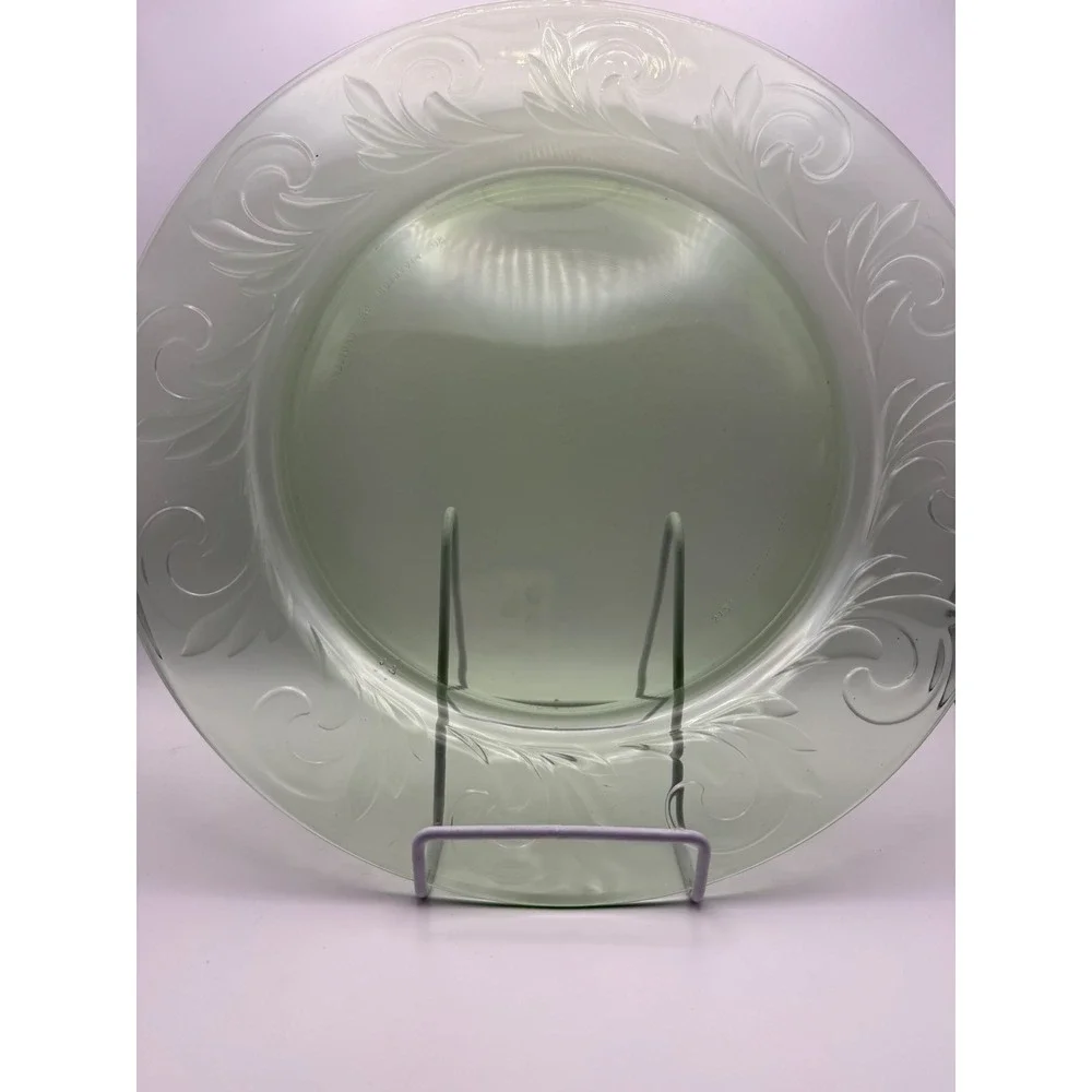 Fire-King Philbe Green Depression Glass Pie Plate 9‎ Inch Vintage 3120 USA Made